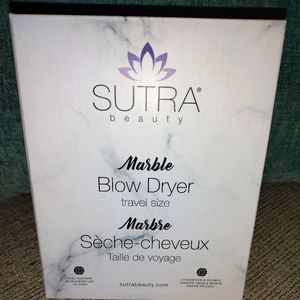 Sutra Beauty Travel hairdryer with attachments
